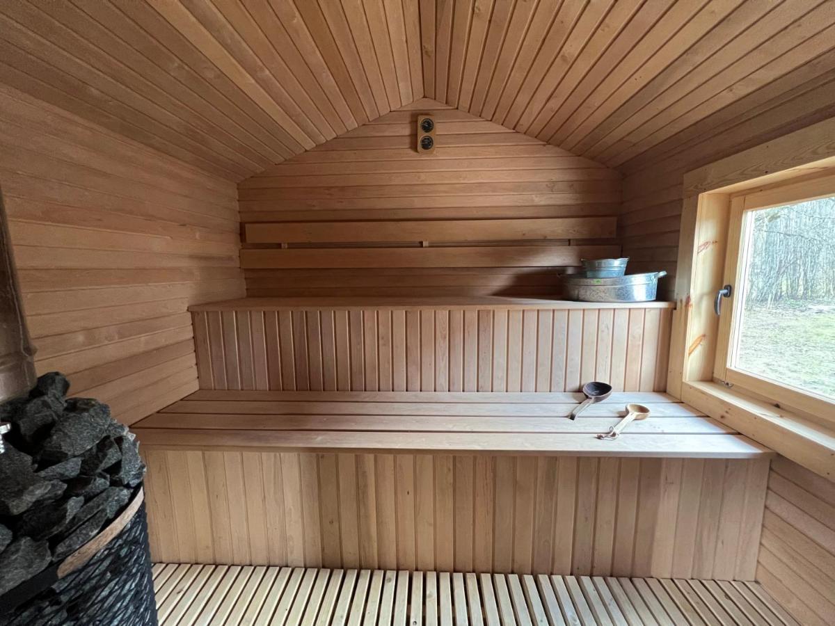 Villa Arjola Kaltanenai Ngoại thất bức ảnh